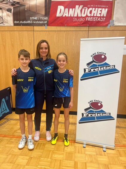 ÖM U11 Teilnehmer mit Betreuerin. Foto: Wojtek Kolodziejczyk